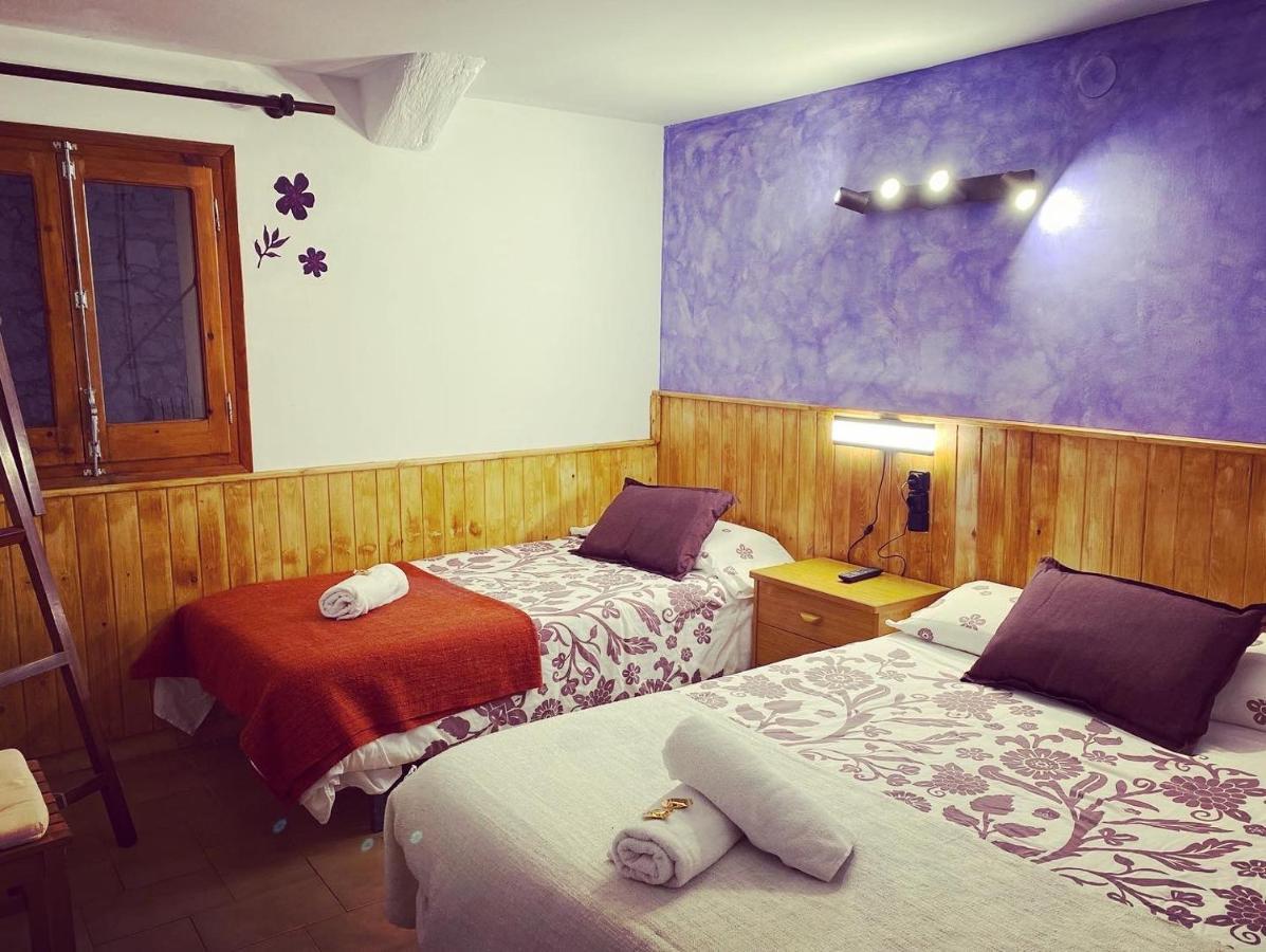 Hostal La Cuineta De Cal Triuet Gósol Esterno foto