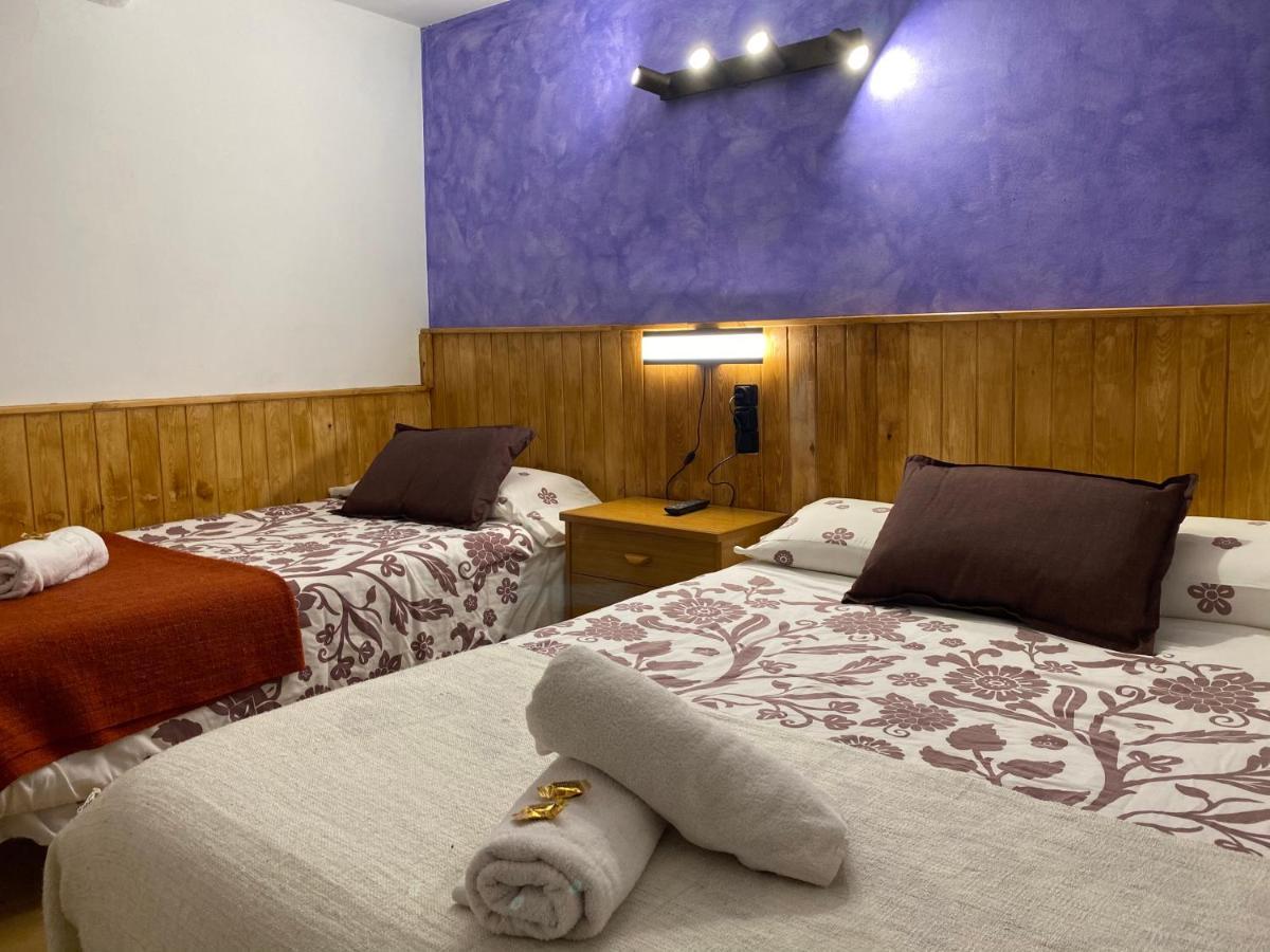 Hostal La Cuineta De Cal Triuet Gósol Esterno foto