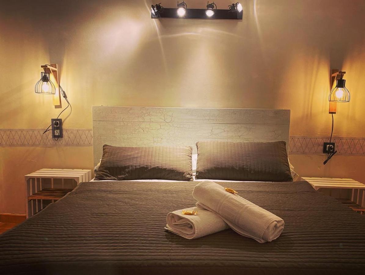 Hostal La Cuineta De Cal Triuet Gósol Esterno foto