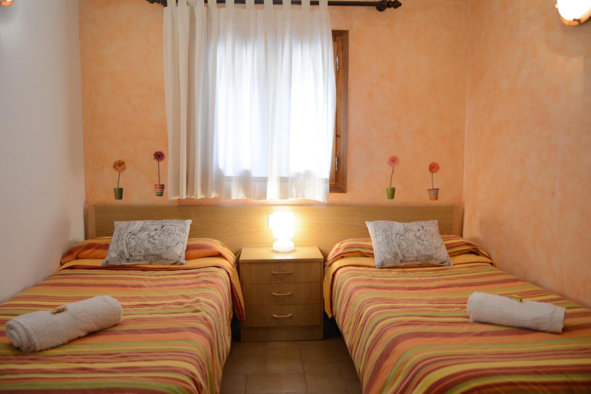Hostal La Cuineta De Cal Triuet Gósol Esterno foto